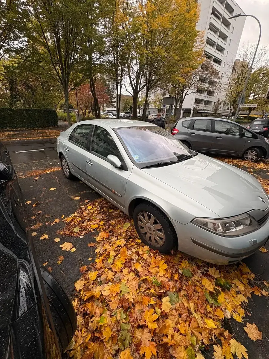 Gebraucht Renault Laguna 120 PS (88 kW) 2002 Silber Coupé