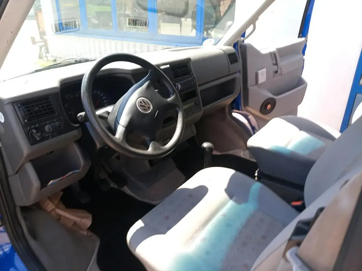 Gebraucht VW Multivan 151 PS (111 kW) 1999 Blau Van / Kleinbus