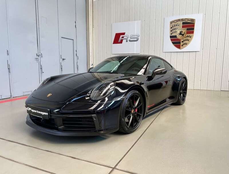 Tiefschwarz Gebraucht 2023 Porsche 911 Carrera S Coupé | 152.900 € - Bild 1/4