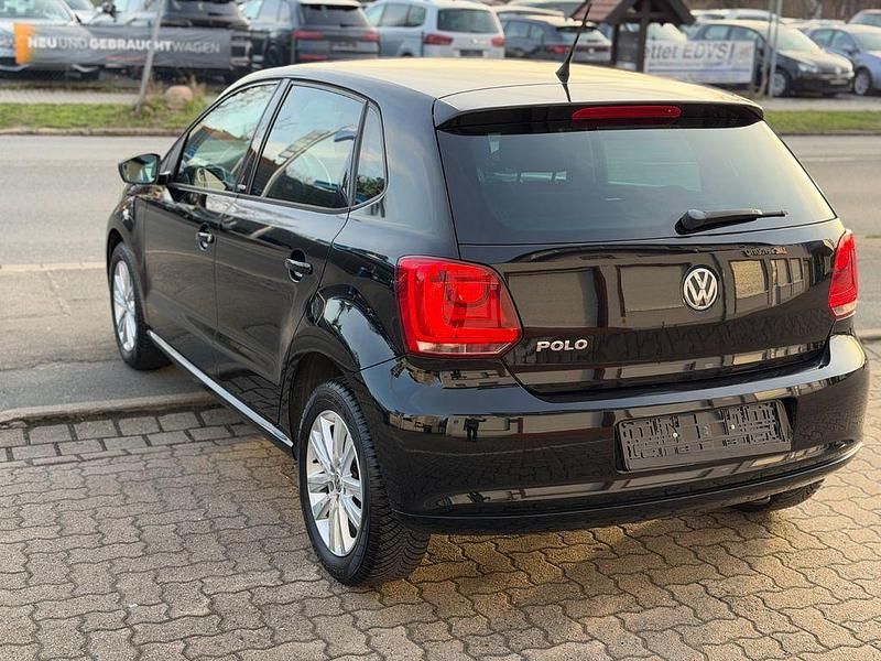 Gebraucht VW Polo Style 60 PS (44 kW) 2011 Schwarz Kleinwagen