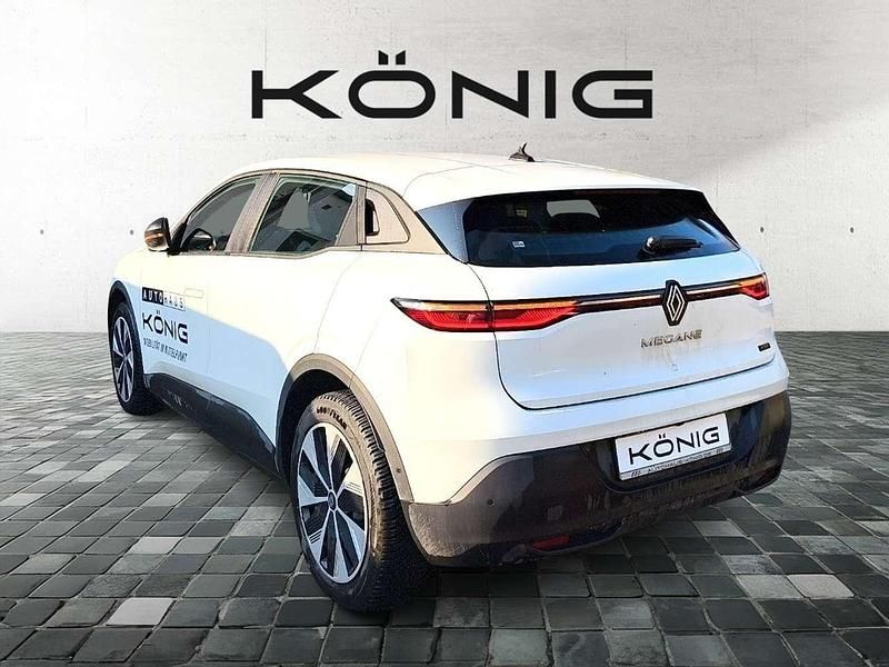 Second-hand Renault Megane E-Tech Evolution 55 kW (75 CP) 2023 Alb Berlinǎ