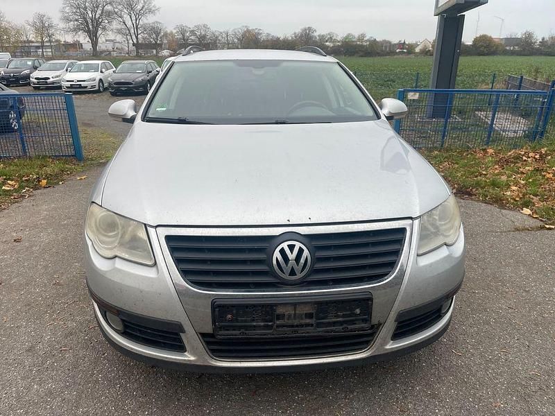 Gebraucht VW Passat Trendline 105 PS (77 kW) 2008 Silber Kombi