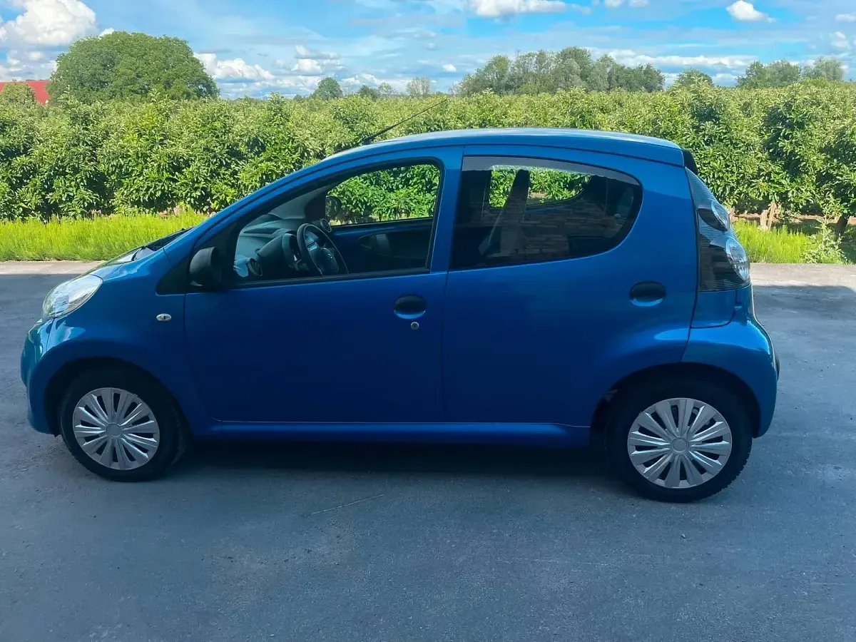 Gebraucht Citroën C1 68 PS (50 kW) 2009 Blau Kleinwagen