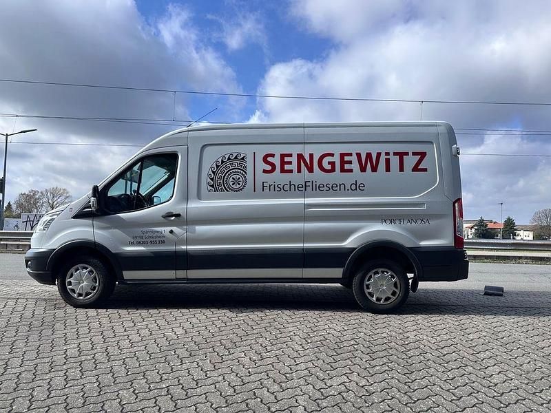 Gebraucht Ford Transit Trend 170 PS (125 kW) 2017 Weiß Limousine