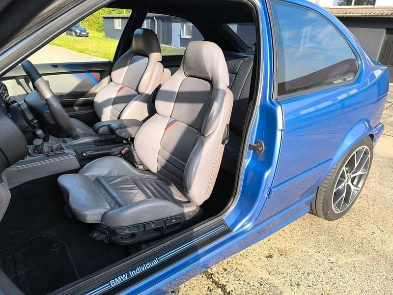 Używany BMW M3 350 KM (257 kW) 2006 Niebieski Coupe