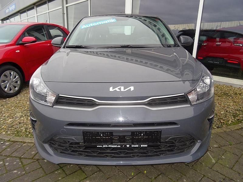 Gebraucht Kia Rio Vision 101 PS (74 kW) 2023 Grau Limousine