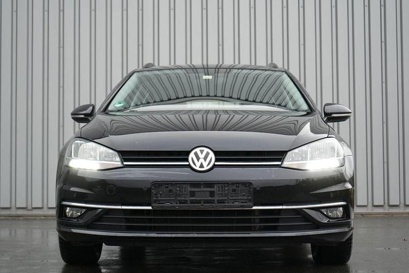 Gebraucht VW Golf VII 150 PS (110 kW) 2019 Schwarz Kombi