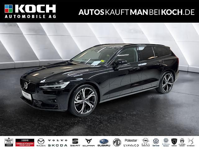Gebraucht Volvo V60 145 PS (106 kW) 2025 Kombi