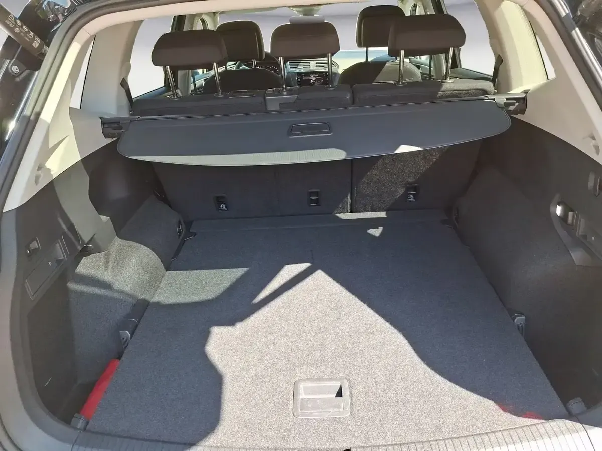 Gebraucht VW Tiguan Allspace Life 150 PS (110 kW) 2024 SUV