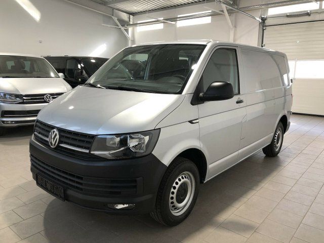 Gebraucht VW T6 140 PS (102 kW) 2016 Reflexsilber (metallic) Van
