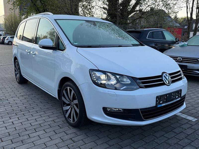 Gebraucht VW Sharan Allstar 150 PS (110 kW) 2016 Weiß Van / Kleinbus