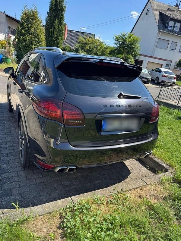 Schwarz Gebraucht 2012 Porsche Cayenne SUV | 22.500 € (Superpreis) - Bild 1/4