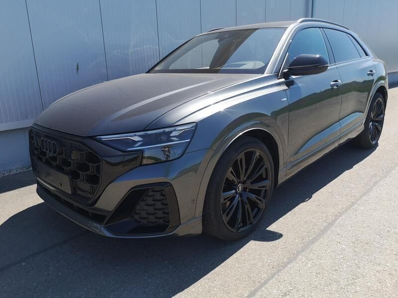 Daytonagrau metalllic Neu 2025 Audi Q8 S-Line SUV | 104.173 € - Bild 1/4