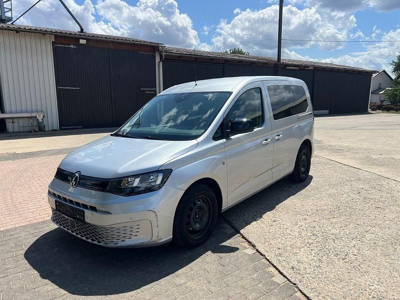 Silber Gebraucht 2021 VW Caddy Van / Kleinbus | 11.500 € - Bild 1/4