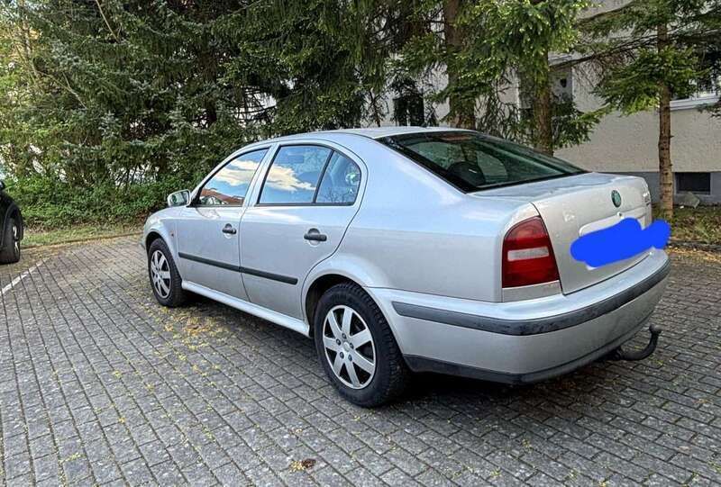 Gebraucht 1998 Skoda Octavia Limousine | 1.000 € (Guter Preis) - Bild 1/4