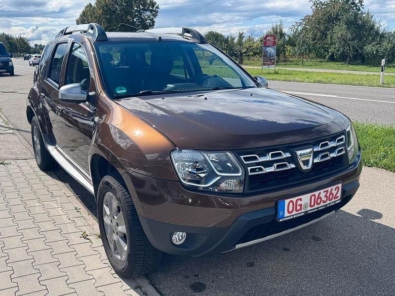 Braun Gebraucht 2015 Dacia Duster Prestige SUV | 8.990 € (Fairer Preis) - Bild 1/4
