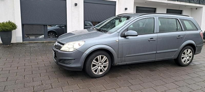Gebraucht Opel Astra 102 PS (75 kW) 2006 Grau Kombi
