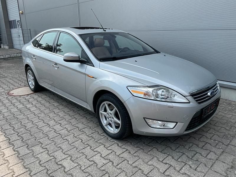Silber Gebraucht 2007 Ford Mondeo Ghia Limousine | 3.300 € (Fairer Preis) - Bild 1/4