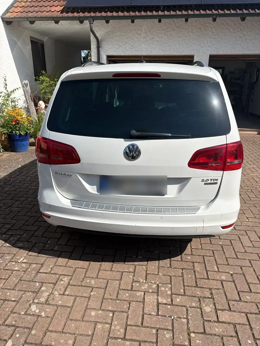 Gebraucht VW Sharan Match 170 PS (125 kW) 2012 Weiß Van / Kleinbus