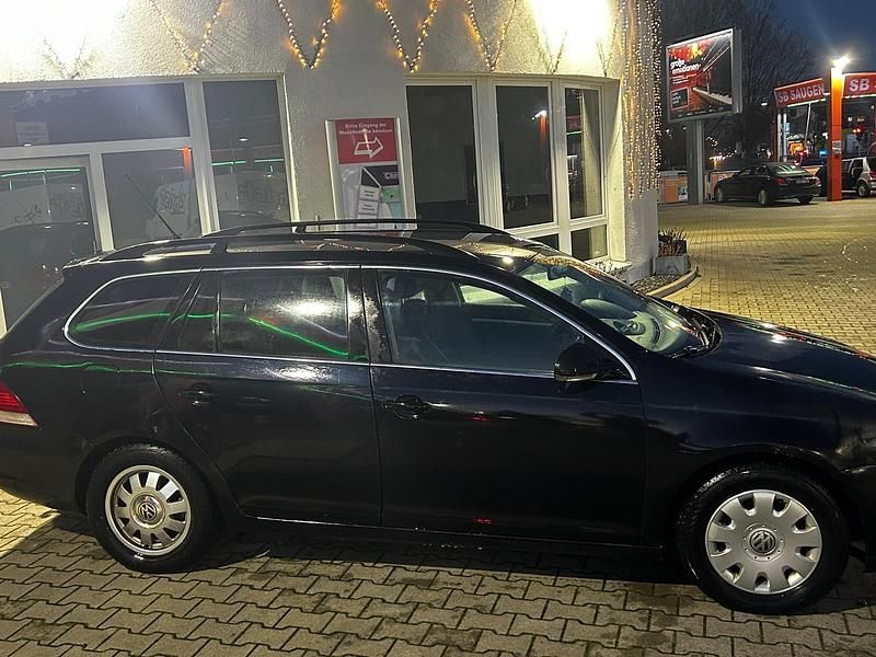 Gebraucht VW Golf V 105 PS (77 kW) 2008 Schwarz Kombi