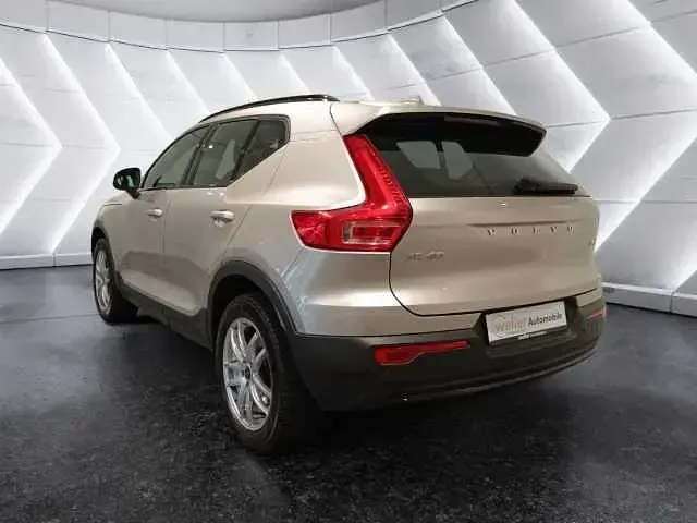 Gebraucht Volvo XC40 145 PS (106 kW) 2022 SUV