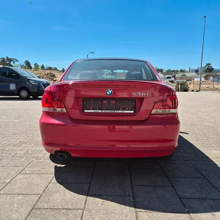 Używany BMW 120 177 KM (130 kW) 2011 Czerwony Hatchback