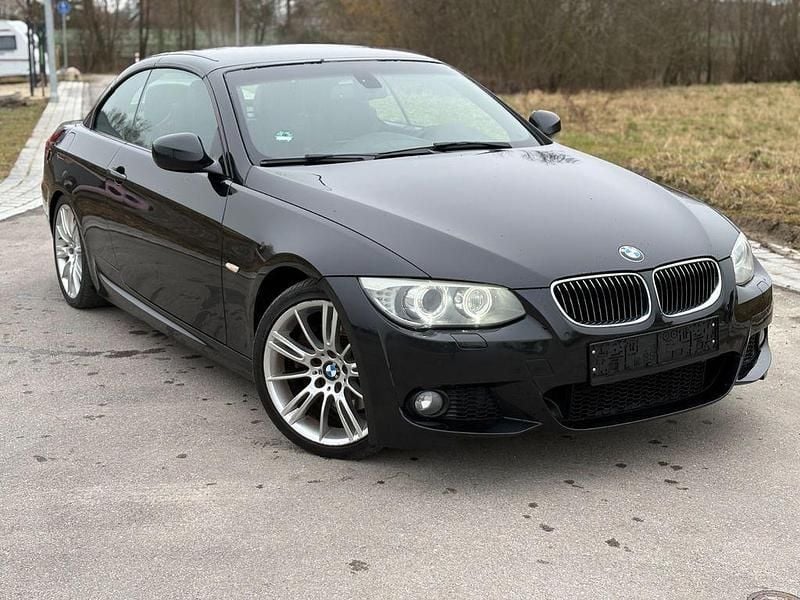 Gebraucht BMW 330 Cabriolet M Sport 272 PS (200 kW) 2011 Schwarz Cabrio