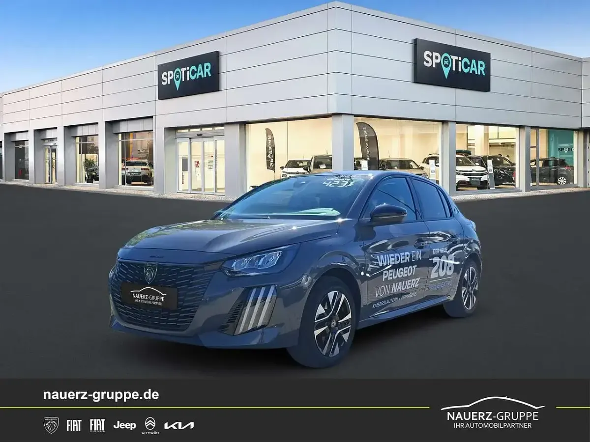 Gebraucht Peugeot e-208 Style 100 kW (136 PS) 2024 Selenium grau Kleinwagen