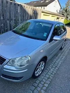 Gebraucht VW Polo 69 PS (50 kW) 2008 Grau Kleinwagen