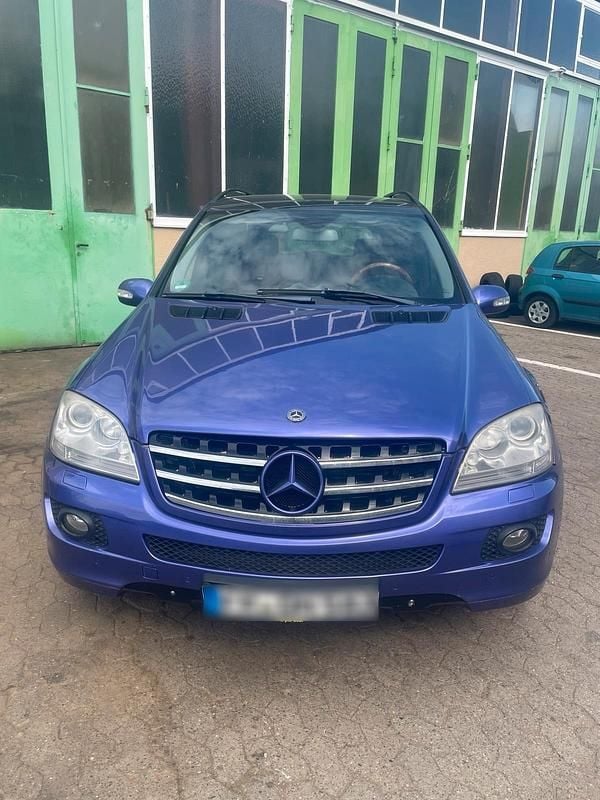 Gebraucht Mercedes ML320 225 PS (165 kW) 2007 Andere farben SUV