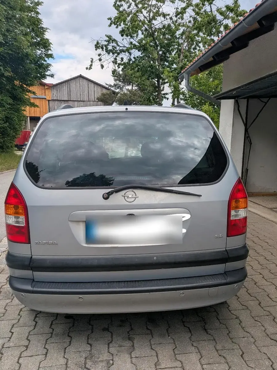 Gebraucht Opel Zafira 147 PS (108 kW) 2002 Grau Van / Kleinbus