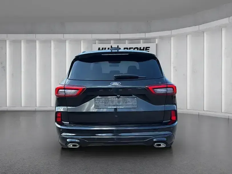 Second-hand Ford Kuga ST-Line 186 CP (136 kW) 2025 Negru SUV