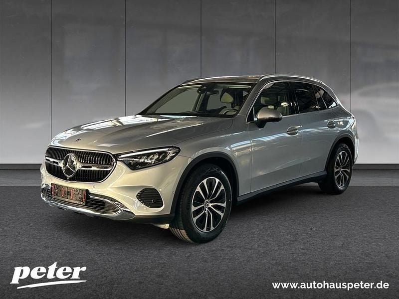 Silber Gebraucht 2023 Mercedes GLC200 Advanced SUV | 46.700 € (Superpreis) - Bild 1/4