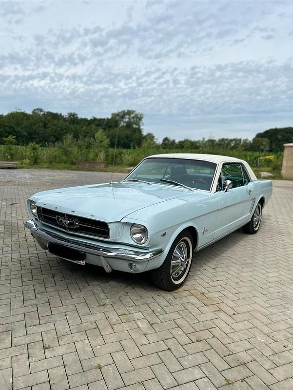 Gebraucht Ford V8 200 PS (147 kW) 1965 Andere farben Coupé