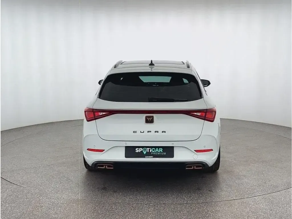Gebraucht Cupra Leon VZ 245 PS (180 kW) 2023 Weiß Kombi