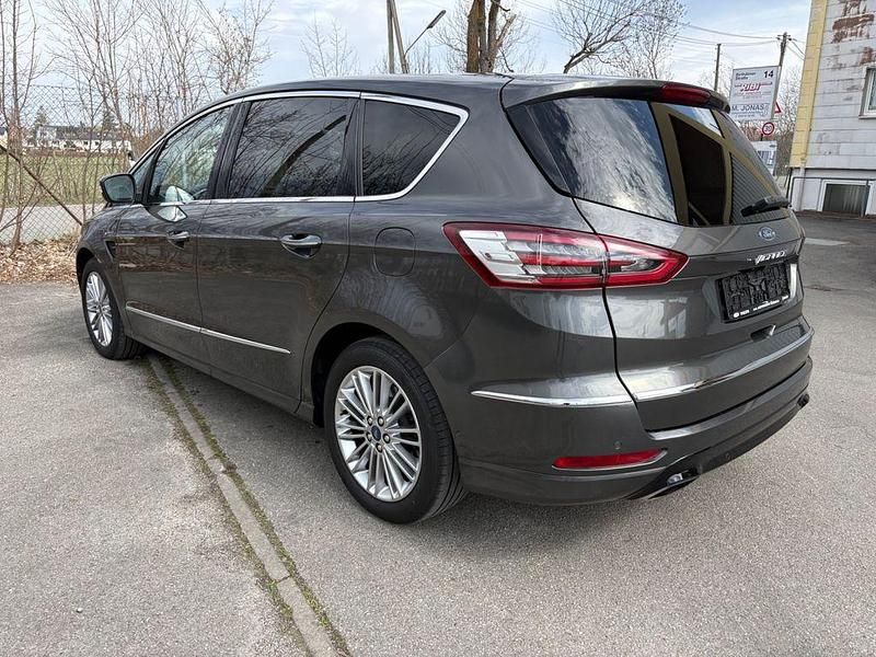 Gebraucht Ford S-MAX Vignale 241 PS (177 kW) 2017 Grau Van / Kleinbus