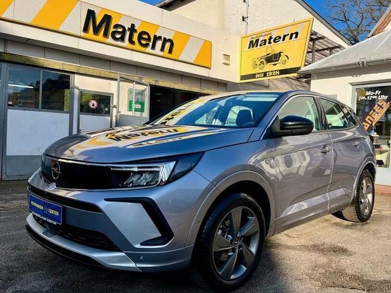 Grau Gebraucht 2024 Opel Grandland X Elegance SUV | 25.290 € (Etwas zu teuer) - Bild 1/4