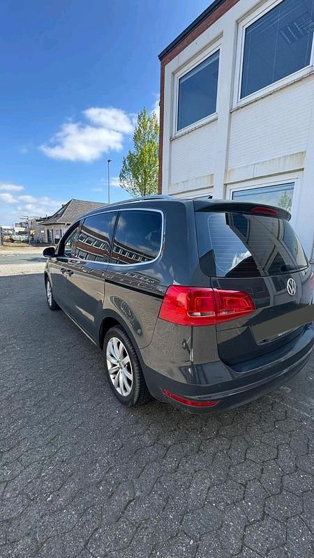 Gebraucht VW Sharan 170 PS (125 kW) 2011 Grau Van / Kleinbus