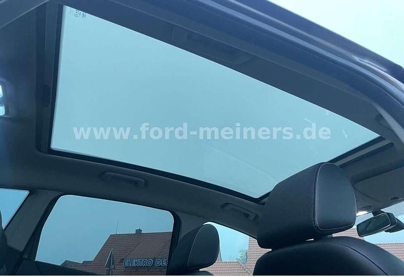 Braun Gebraucht 2012 Ford Kuga S SUV | 11.999 € (Teuer) - Bild 1/4