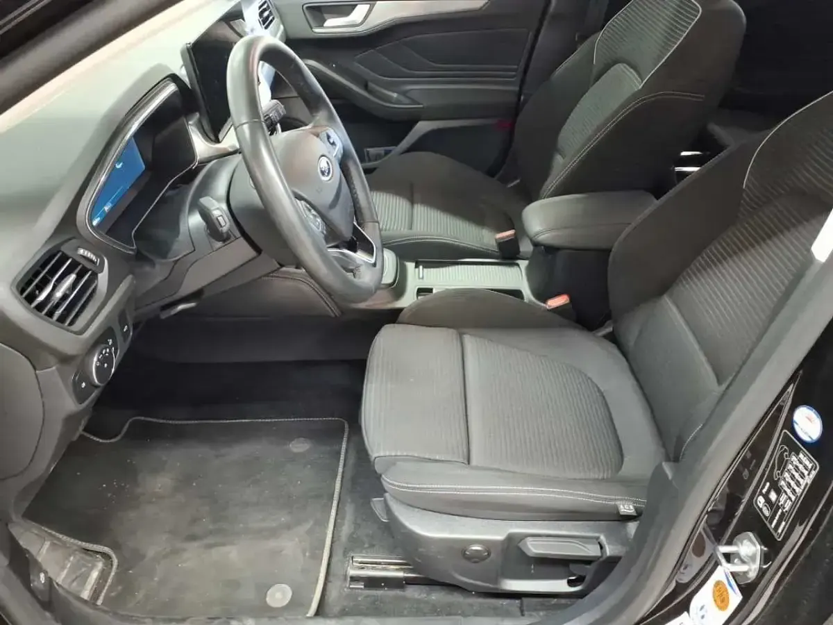 Gebraucht Ford Focus Titanium X 155 PS (114 kW) 2023 Agate black metallic Kombi