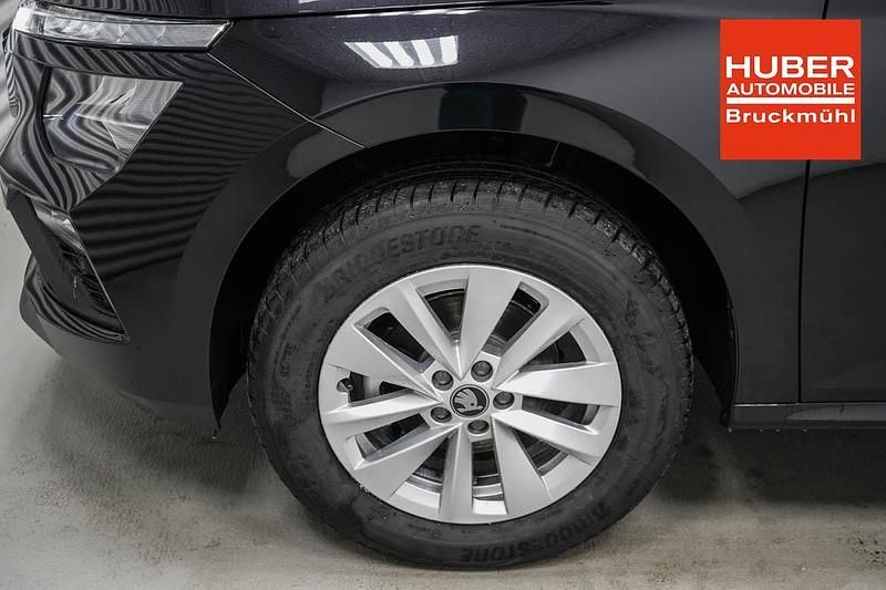Neu Skoda Kamiq Selection 116 PS (85 kW) 2025 Black magic metallic (1z) SUV