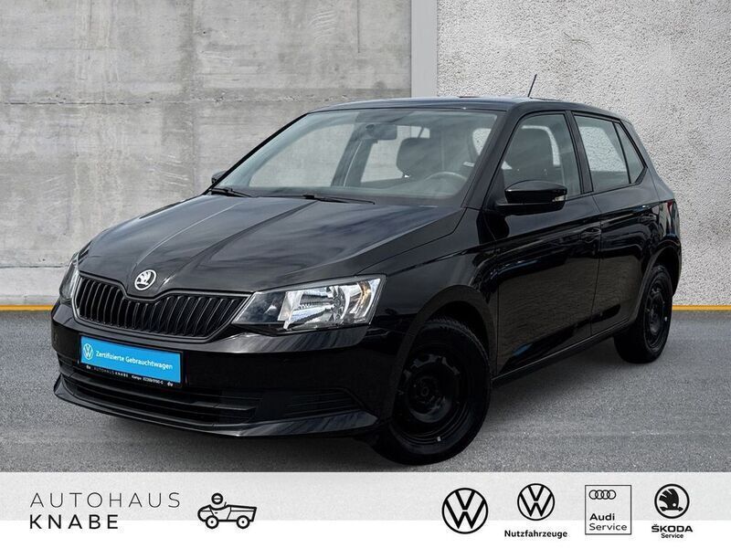 Außenfarbe: Gebraucht 2017 Skoda Fabia Active Limousine | 8.420 € (Fairer Preis) - Bild 1/4