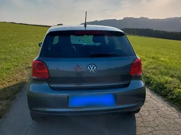 Gebraucht VW Polo Trendline 69 PS (50 kW) 2010 Grau Kleinwagen