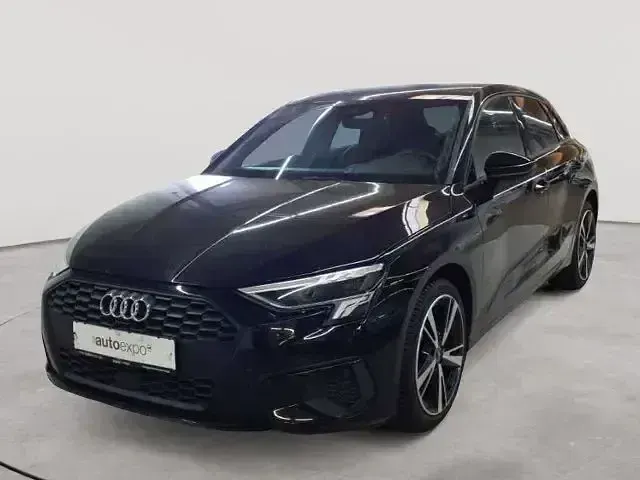 Gebraucht Audi A3 Sport 116 PS (85 kW) 2023 Schwarz Limousine