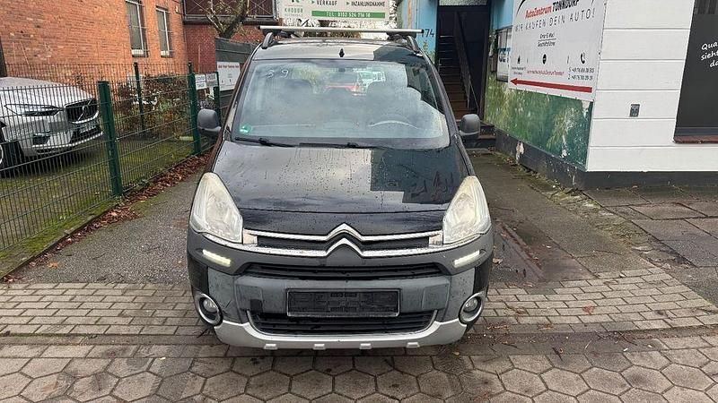 Gebraucht Citroën Berlingo 98 PS (72 kW) 2013 Schwarz Van / Kleinbus