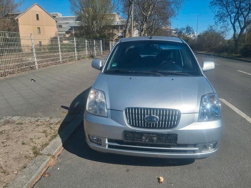 Gebraucht Kia Picanto 65 PS (47 kW) 2005 Silber Kleinwagen