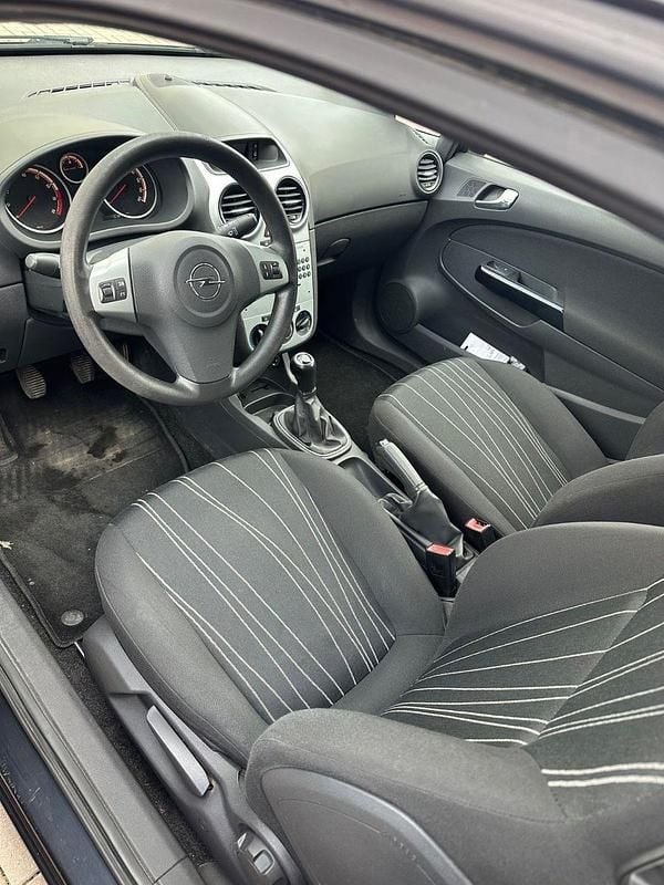 Gebraucht Opel Corsa Edition 80 PS (58 kW) 2009 Schwarz Kleinwagen