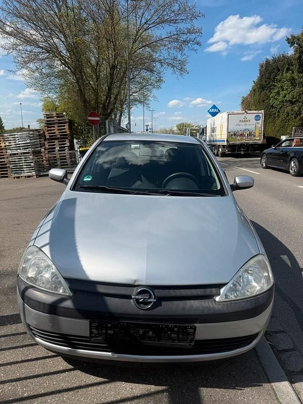 Gebraucht Opel Corsa 75 PS (55 kW) 2002 Silber Kleinwagen