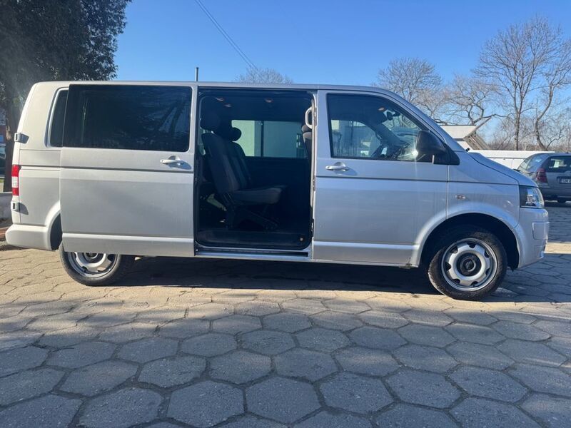 Gebraucht VW T5 Comfortline 179 PS (131 kW) 2013 Silber Van