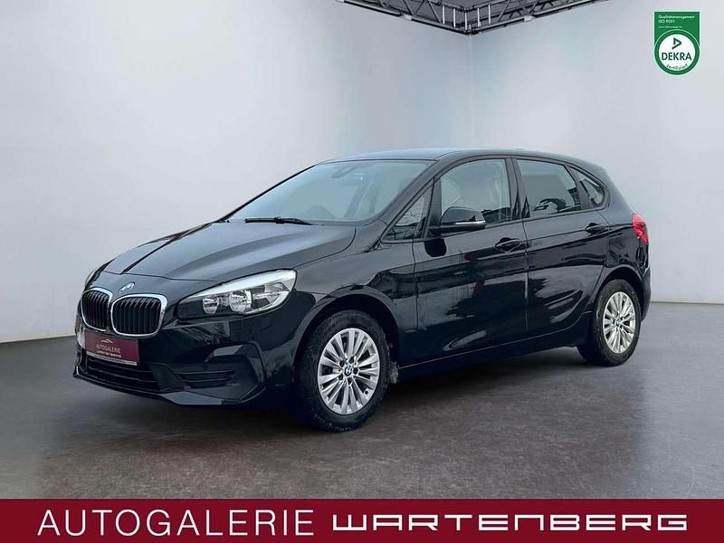 Gebraucht BMW 218 Advantage 140 PS (102 kW) 2020 Schwarz ii/bonnet fluid black Van / Kleinbus